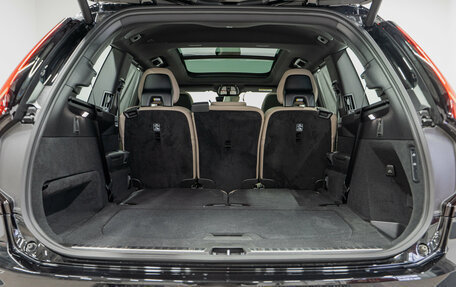 Volvo XC90 II рестайлинг, 2025 год, 10 590 000 рублей, 27 фотография