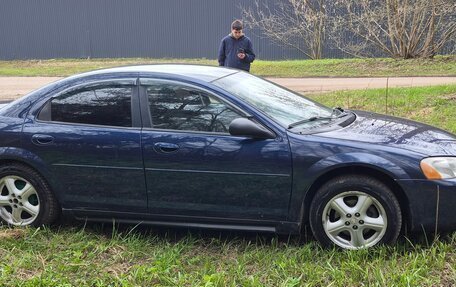 Dodge Stratus II, 2005 год, 350 000 рублей, 4 фотография