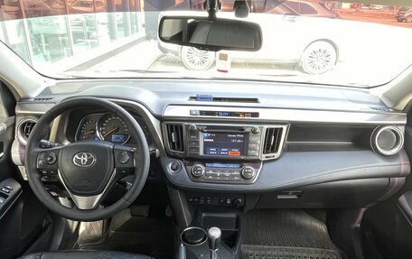 Toyota RAV4, 2013 год, 1 990 000 рублей, 7 фотография