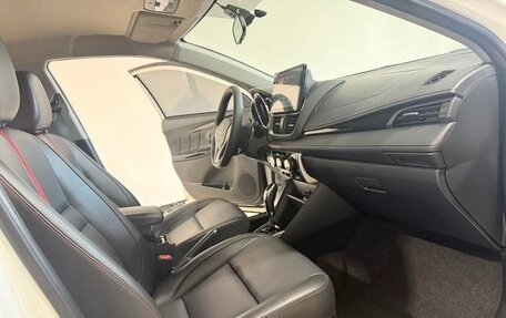 Toyota Yaris XP150 рестайлинг, 2023 год, 1 249 100 рублей, 10 фотография