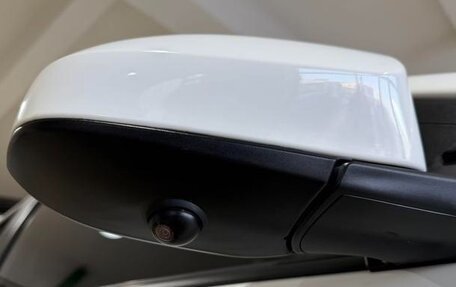 Toyota Yaris XP150 рестайлинг, 2023 год, 1 249 100 рублей, 23 фотография