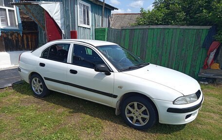 Mitsubishi Carisma I, 2003 год, 390 000 рублей, 1 фотография