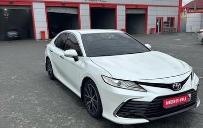 Toyota Camry, 2021 год, 2 600 000 рублей, 1 фотография
