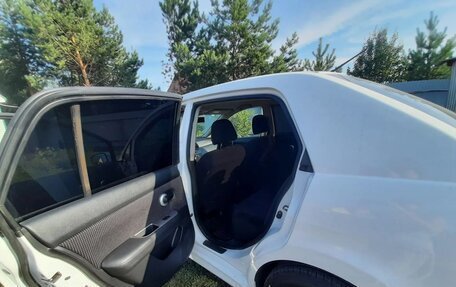 Nissan Tiida, 2013 год, 850 000 рублей, 6 фотография