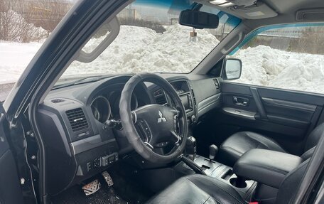 Mitsubishi Pajero IV, 2011 год, 1 700 000 рублей, 4 фотография