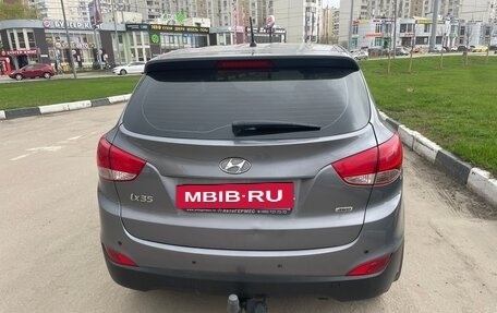 Hyundai ix35 I рестайлинг, 2014 год, 1 300 000 рублей, 2 фотография