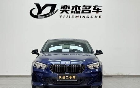 BMW 1 серия, 2021 год, 1 470 000 рублей, 1 фотография