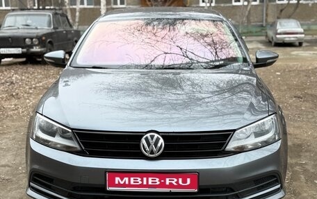 Volkswagen Jetta VI, 2015 год, 1 280 000 рублей, 1 фотография