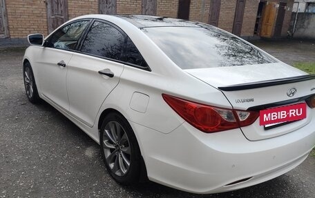 Hyundai Sonata VI, 2012 год, 950 000 рублей, 9 фотография
