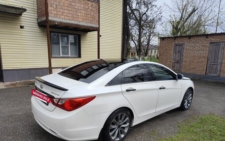 Hyundai Sonata VI, 2012 год, 950 000 рублей, 7 фотография
