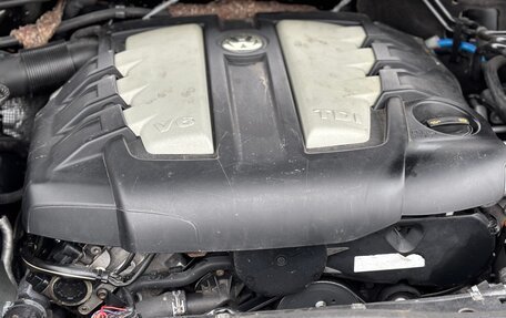 Volkswagen Touareg III, 2007 год, 650 000 рублей, 7 фотография