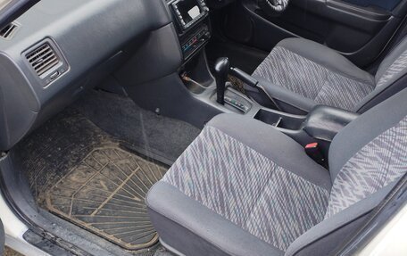 Toyota Caldina, 1998 год, 395 000 рублей, 13 фотография