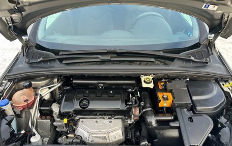 Peugeot 308 II, 2010 год, 357 000 рублей, 24 фотография