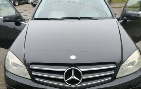 Mercedes-Benz C-Класс, 2008 год, 550 000 рублей, 1 фотография