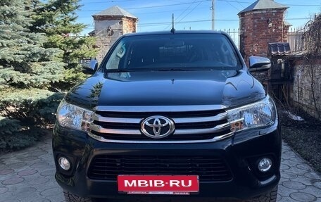 Toyota Hilux VIII, 2018 год, 3 980 000 рублей, 1 фотография