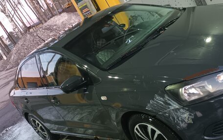 Volkswagen Polo VI (EU Market), 2013 год, 380 000 рублей, 2 фотография