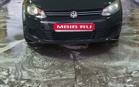 Volkswagen Polo VI (EU Market), 2013 год, 380 000 рублей, 3 фотография