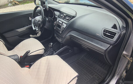 KIA Rio III рестайлинг, 2015 год, 950 000 рублей, 12 фотография