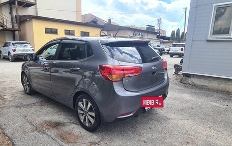 KIA Rio III рестайлинг, 2015 год, 950 000 рублей, 3 фотография