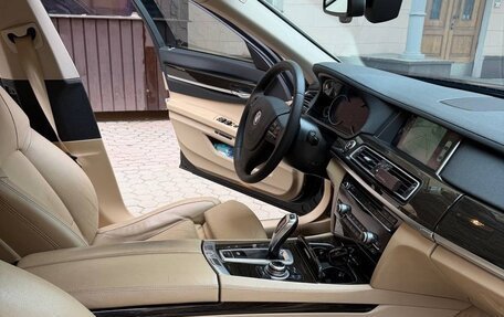 BMW 7 серия, 2013 год, 1 950 000 рублей, 6 фотография