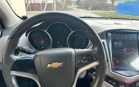 Chevrolet Cruze II, 2010 год, 450 000 рублей, 4 фотография