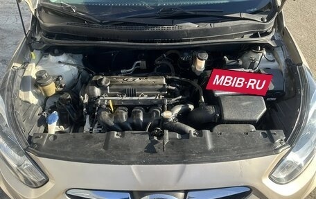 Hyundai Solaris II рестайлинг, 2011 год, 399 000 рублей, 11 фотография