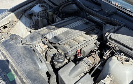 BMW 5 серия, 2000 год, 655 000 рублей, 11 фотография