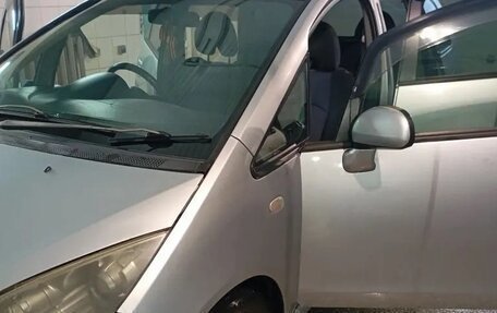 Mitsubishi Colt VI рестайлинг, 2004 год, 600 000 рублей, 14 фотография