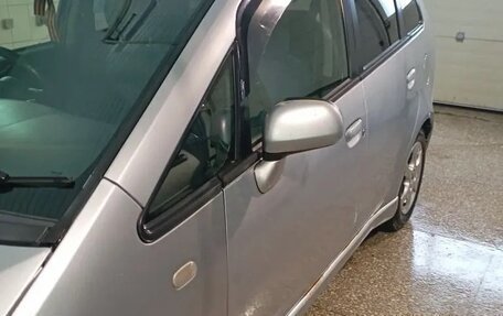 Mitsubishi Colt VI рестайлинг, 2004 год, 600 000 рублей, 10 фотография