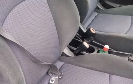 Mitsubishi Colt VI рестайлинг, 2004 год, 600 000 рублей, 26 фотография