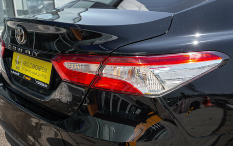 Toyota Camry, 2018 год, 2 398 000 рублей, 3 фотография