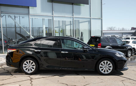 Toyota Camry, 2018 год, 2 398 000 рублей, 7 фотография