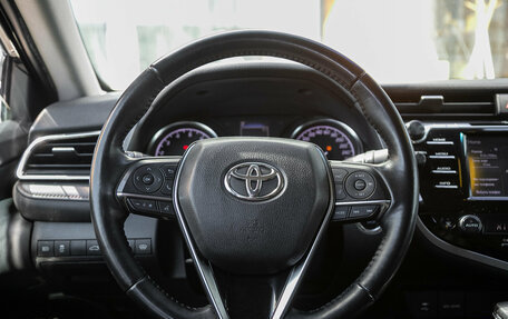 Toyota Camry, 2018 год, 2 398 000 рублей, 18 фотография