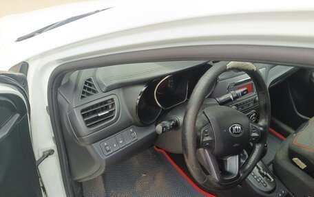 KIA Rio III рестайлинг, 2013 год, 1 020 000 рублей, 7 фотография