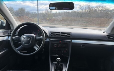 Audi A4, 2006 год, 660 000 рублей, 13 фотография