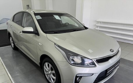 KIA Rio IV, 2018 год, 1 399 000 рублей, 3 фотография