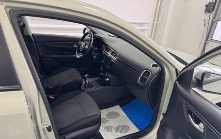 KIA Rio IV, 2018 год, 1 399 000 рублей, 8 фотография