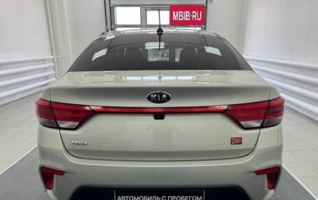 KIA Rio IV, 2018 год, 1 399 000 рублей, 6 фотография