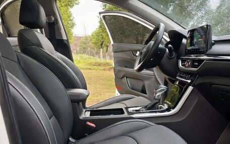 KIA K3, 2022 год, 1 737 624 рублей, 10 фотография