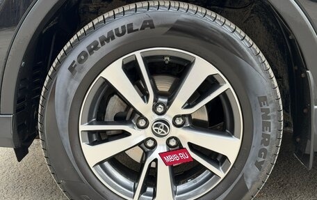 Toyota RAV4, 2017 год, 2 700 000 рублей, 4 фотография