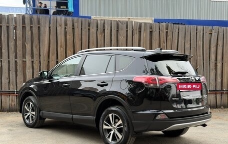 Toyota RAV4, 2017 год, 2 700 000 рублей, 6 фотография