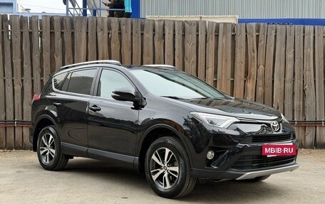 Toyota RAV4, 2017 год, 2 700 000 рублей, 12 фотография