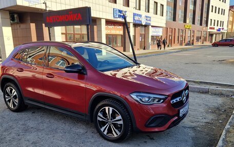 Mercedes-Benz GLA, 2020 год, 3 999 999 рублей, 9 фотография