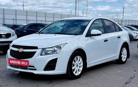 Chevrolet Cruze II, 2014 год, 929 990 рублей, 3 фотография