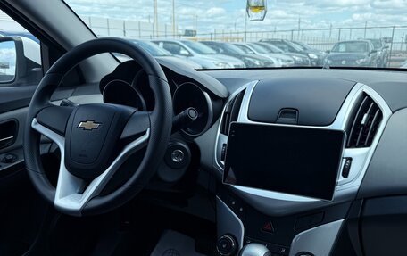 Chevrolet Cruze II, 2014 год, 929 990 рублей, 12 фотография