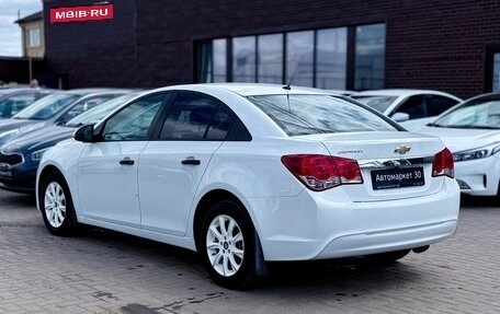 Chevrolet Cruze II, 2014 год, 929 990 рублей, 4 фотография