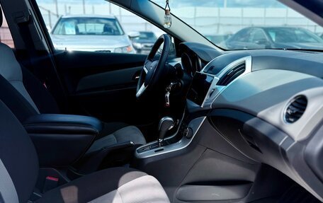 Chevrolet Cruze II, 2014 год, 929 990 рублей, 16 фотография