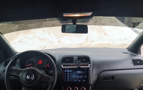 Volkswagen Polo VI (EU Market), 2011 год, 615 000 рублей, 7 фотография