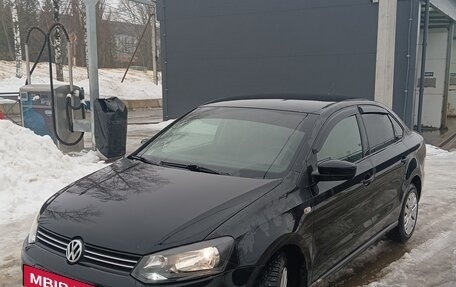 Volkswagen Polo VI (EU Market), 2011 год, 615 000 рублей, 2 фотография
