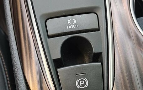 Toyota Camry, 2019 год, 3 050 000 рублей, 18 фотография